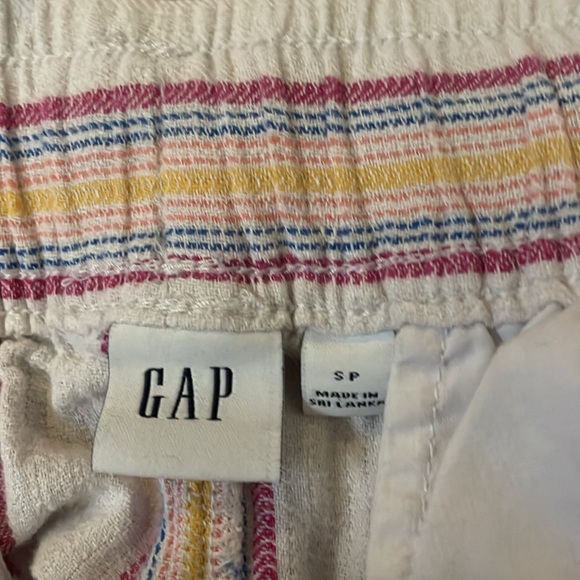 Cute boho style linen shorts - Picture 3 of 3